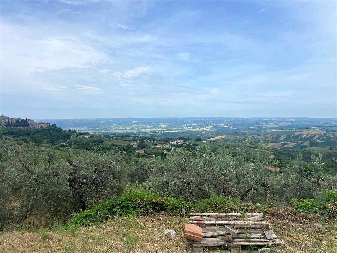 MONTECCHIO: APPARTAMENTO CON VISTA PANORAMICA