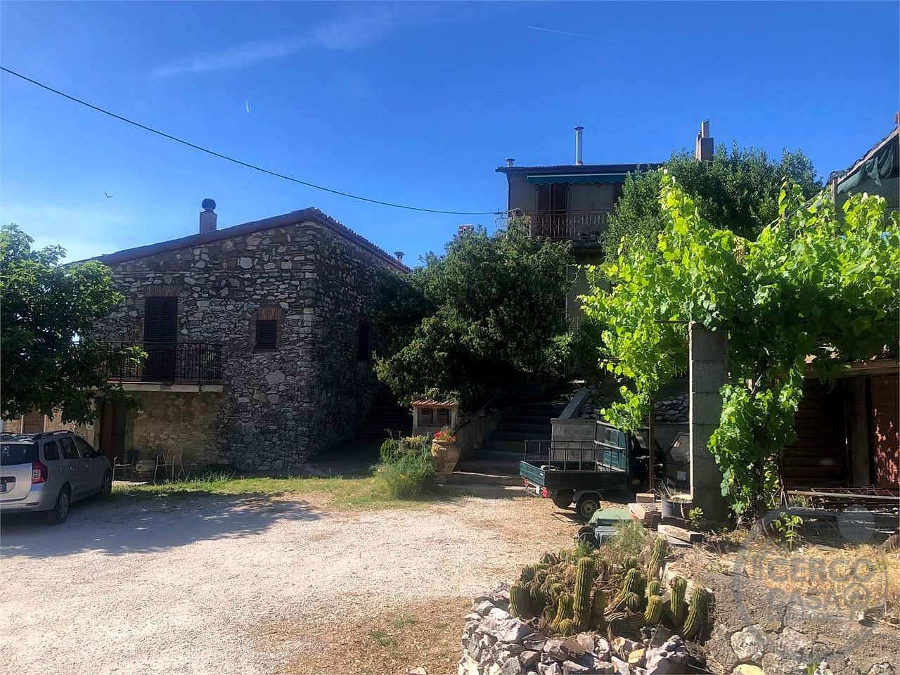 MONTECCHIO: APPARTAMENTO CON VISTA PANORAMICA