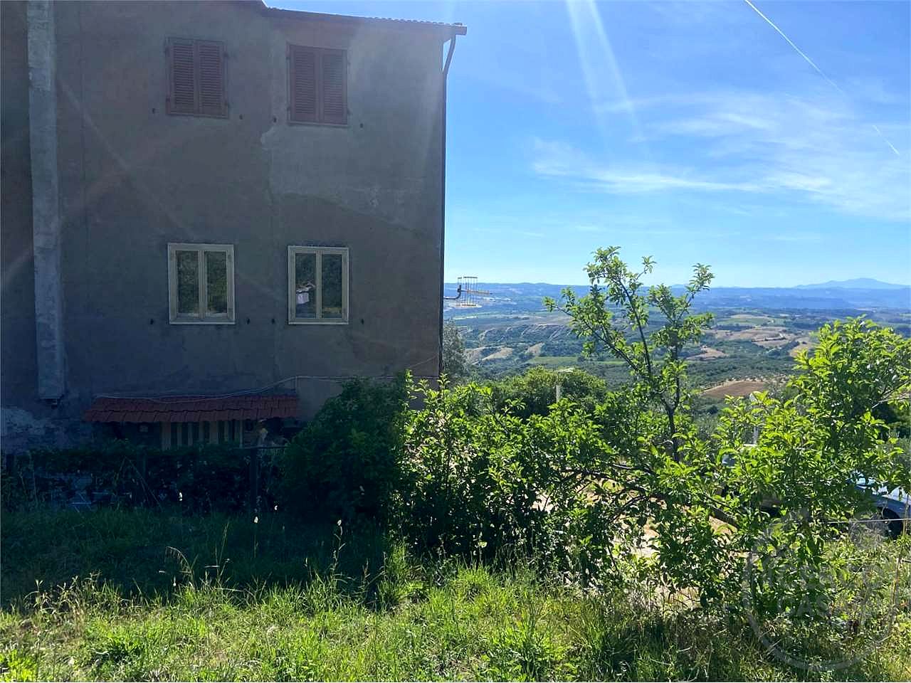 MONTECCHIO: APPARTAMENTO CON VISTA PANORAMICA