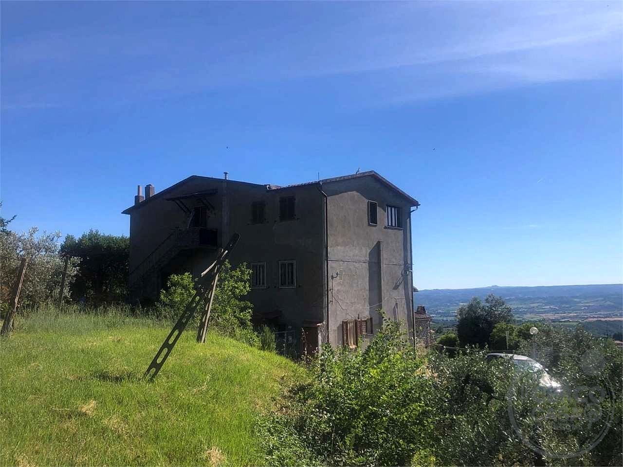 MONTECCHIO: APPARTAMENTO CON VISTA PANORAMICA