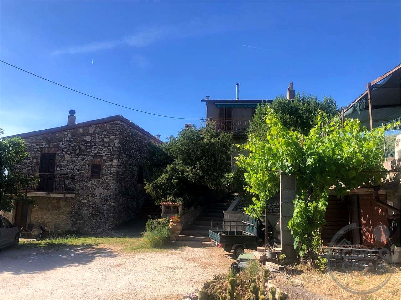 MONTECCHIO: APPARTAMENTO CON VISTA PANORAMICA