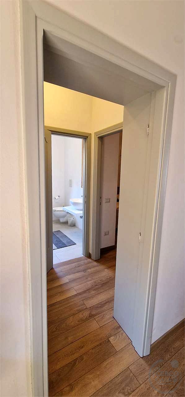 GIANO DELL'UMBRIA - MONTE MARTANO: CASA SINGOLA IMMERSA NEL VERDE