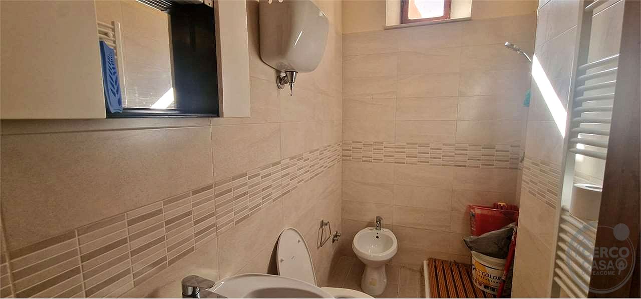 SAN VENANZO - CIVITELLA DEI CONTI: CASA SINGOLA CON TERRENO