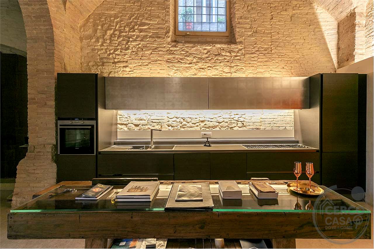 PERUGIA - CENTRO STORICO - ESCLUSIVO LOFT DI DESIGN