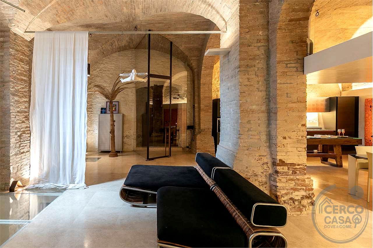 PERUGIA - CENTRO STORICO - ESCLUSIVO LOFT DI DESIGN