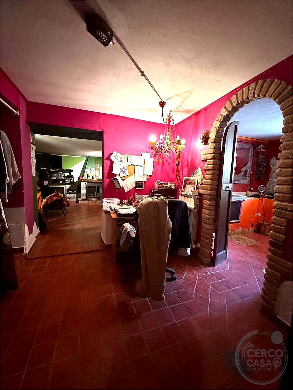 ASSISI - TORDIBETTO - APPARTAMENTO AL PIANO TERRA RIALZATO CON CORTE ESCLUSIVA