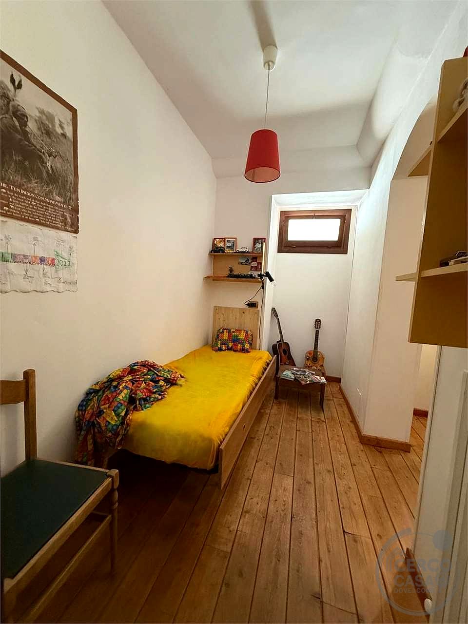 ASSISI - TORDIBETTO - APPARTAMENTO AL PIANO TERRA RIALZATO CON CORTE ESCLUSIVA