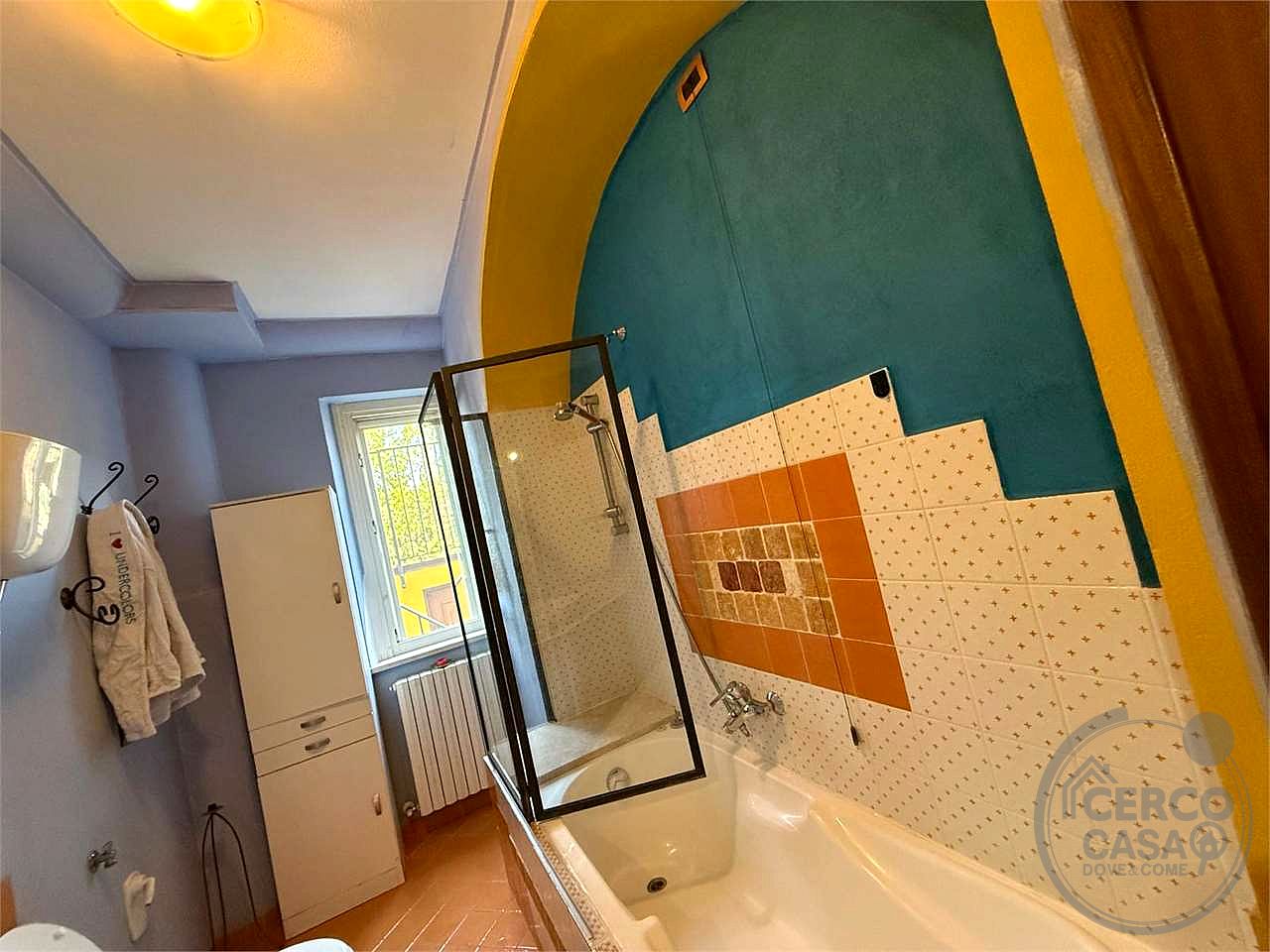 ASSISI - TORDIBETTO - APPARTAMENTO AL PIANO TERRA RIALZATO CON CORTE ESCLUSIVA