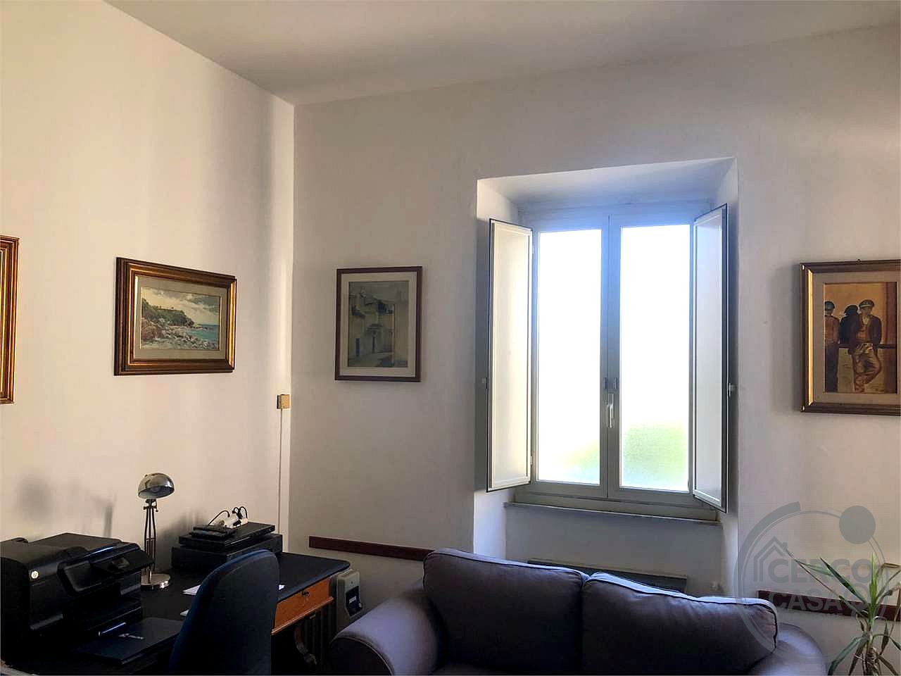 TODI - ZONA CENTRALE - APPARTAMENTO AL PIANO TERRA RIALZATO