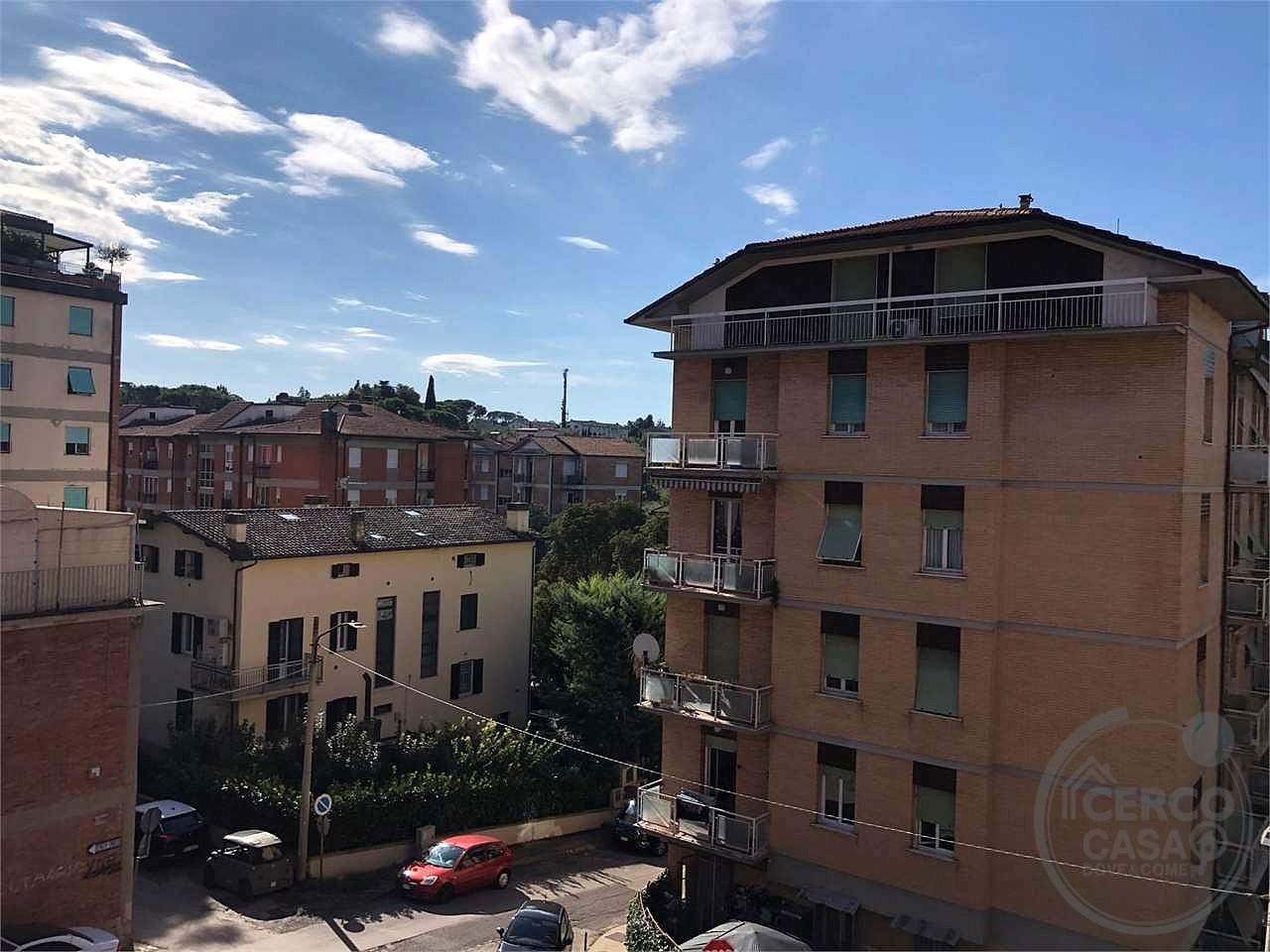 PERUGIA - APPARTAMENTO RISTRUTTURATO AL PIANO SECONDO