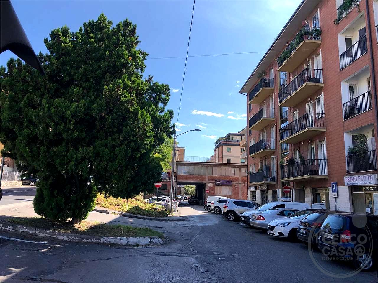 PERUGIA - APPARTAMENTO RISTRUTTURATO AL PIANO SECONDO