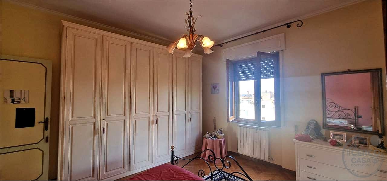 TODI - LOC. CAPPUCCINI - APPARTAMENTO AL SECONDO PIANO