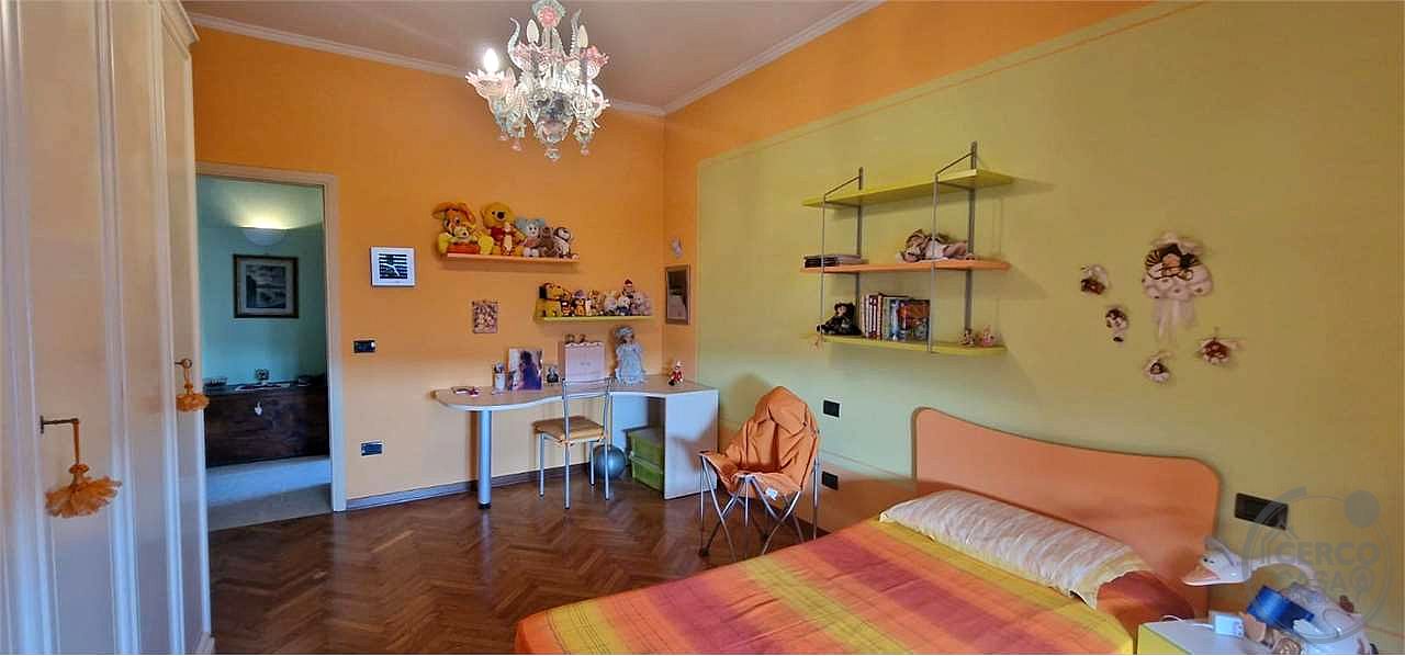 TODI - LOC. CAPPUCCINI - APPARTAMENTO AL SECONDO PIANO