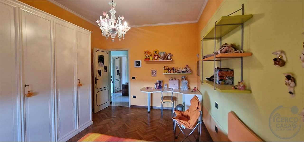 TODI - LOC. CAPPUCCINI - APPARTAMENTO AL SECONDO PIANO