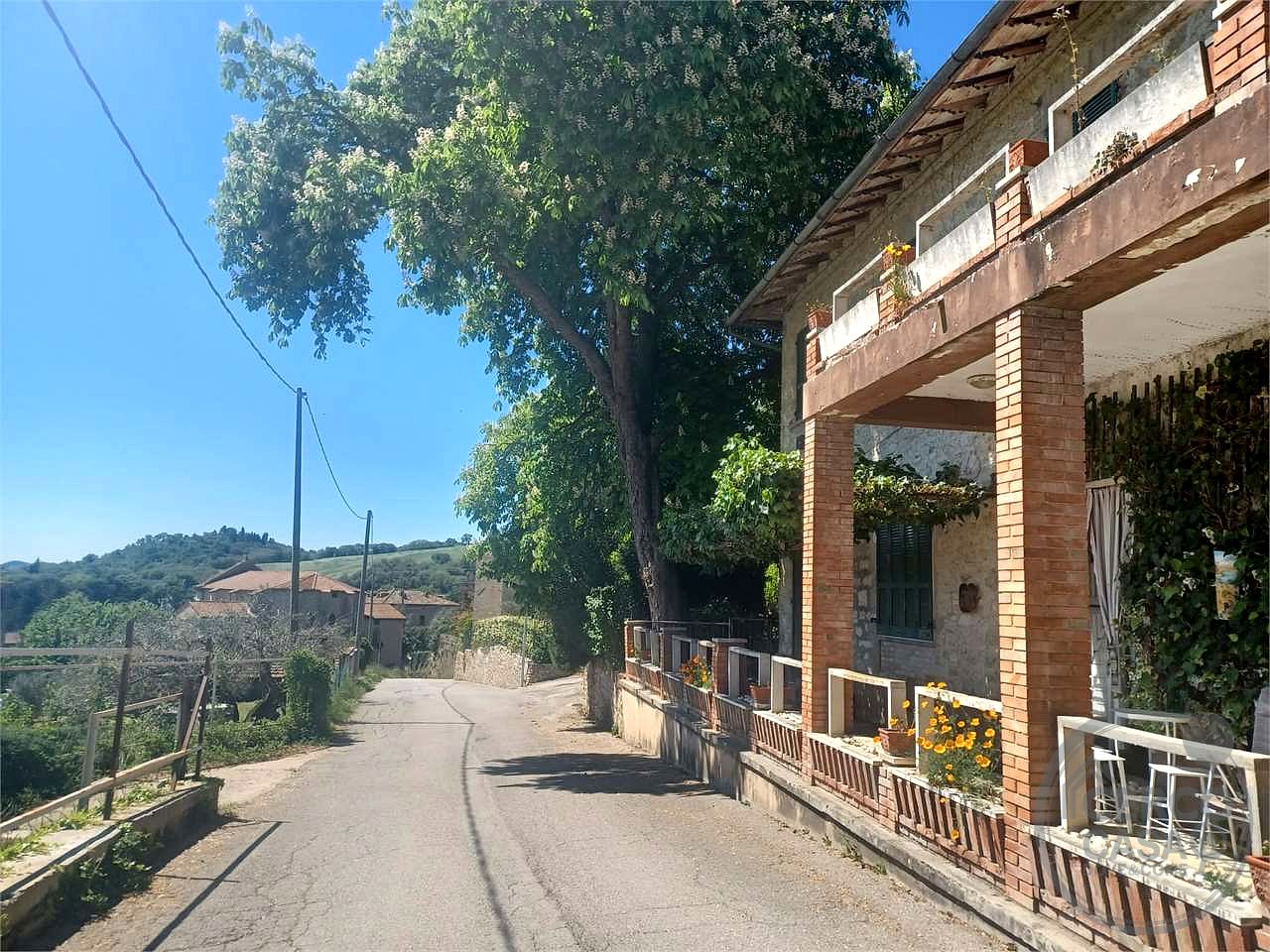 MANTIGNANA DI CORCIANO – LOC. BUCHIGNANO | VILLINO INDIPENDENTE