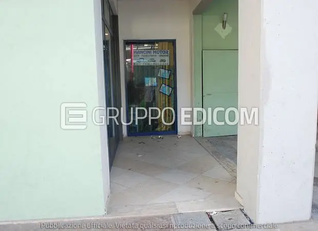 Locale commerciale ALL'ASTA - Terni