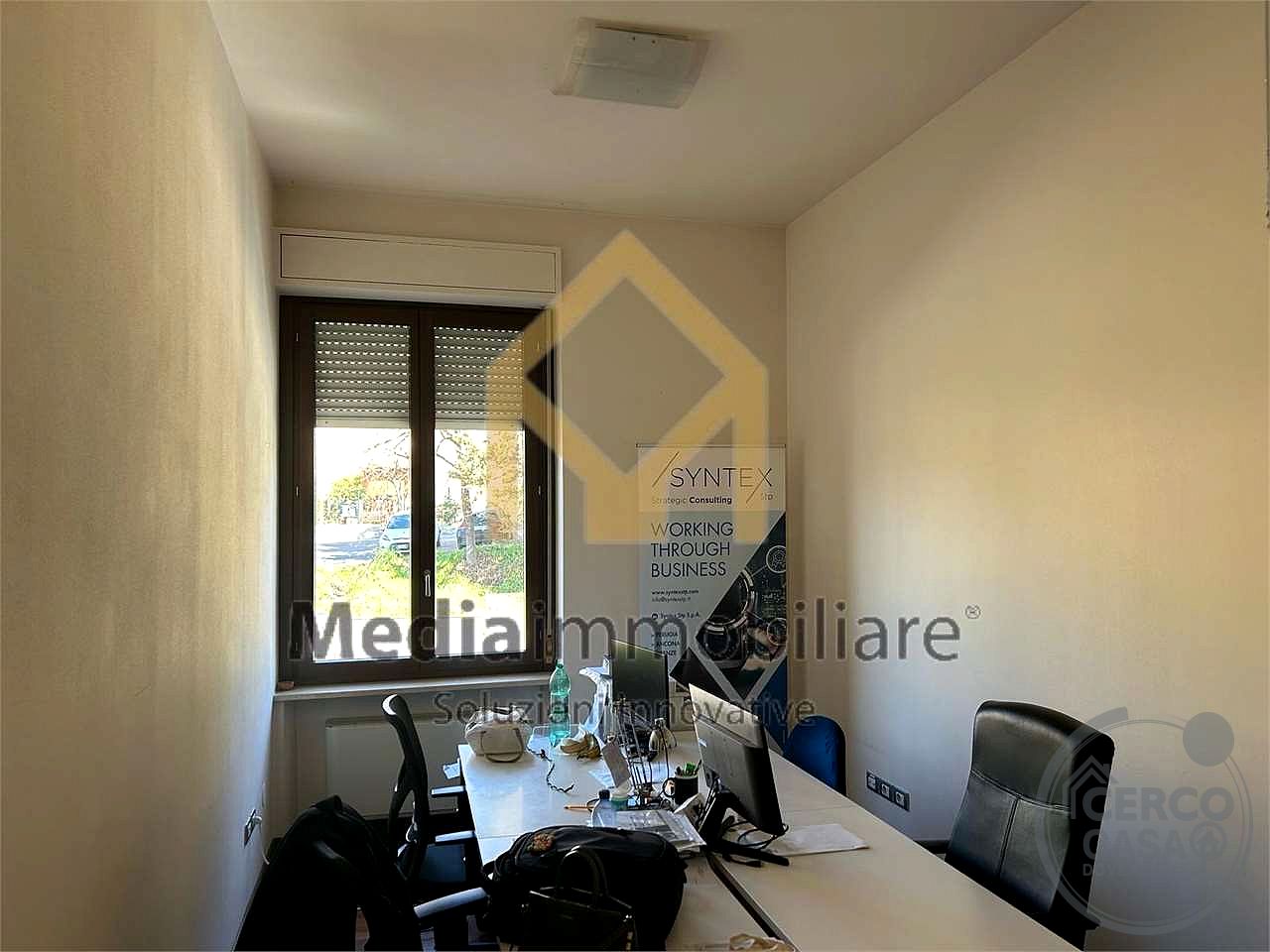 Via Campo di Marte: vendiamo uffici 380 mq