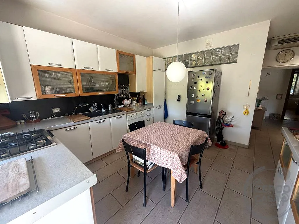 PORZIONE BIFAMILIARE MONTELAGUARDIA a Perugia