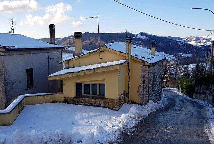 Residenziale a Scheggia e Pascelupo