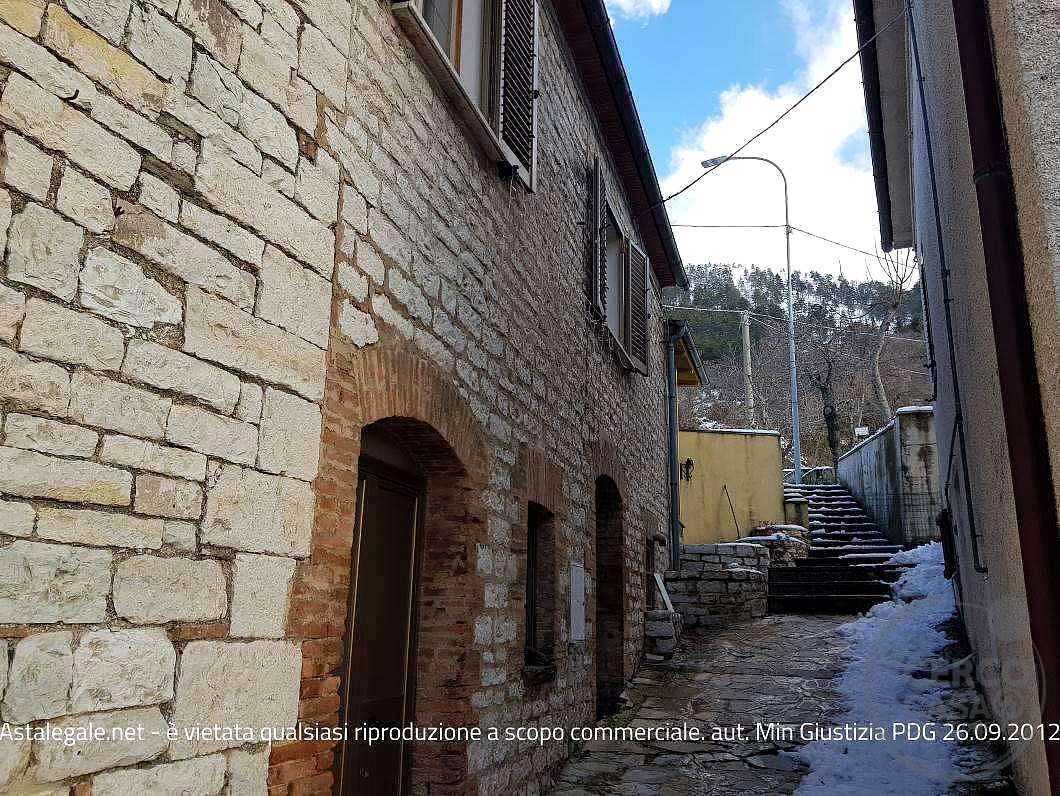 Residenziale a Scheggia e Pascelupo