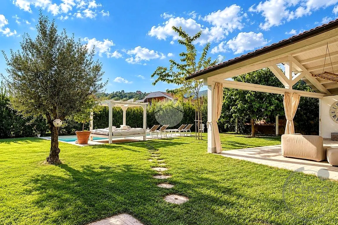 VILLA CON PISCINA TERNI TUILLO a Terni - foto di copertina
