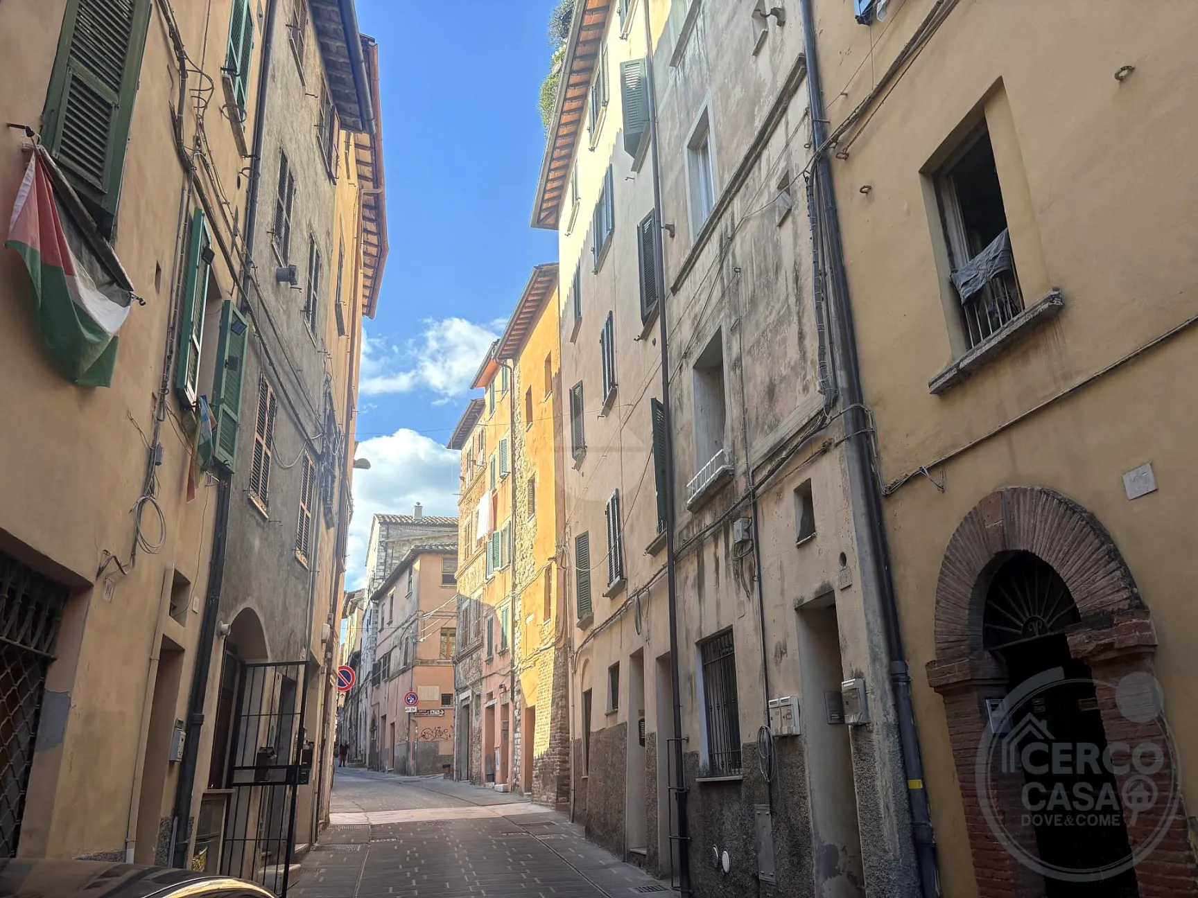 MONOLOCALE PERUGIA VIA CERA - Perugia