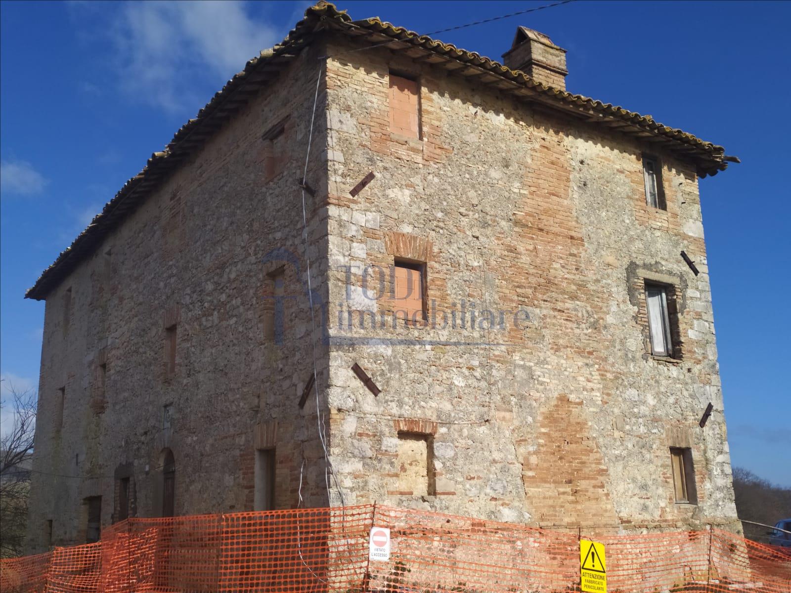 Casa Colonica La Costa - Todi Immobiliare