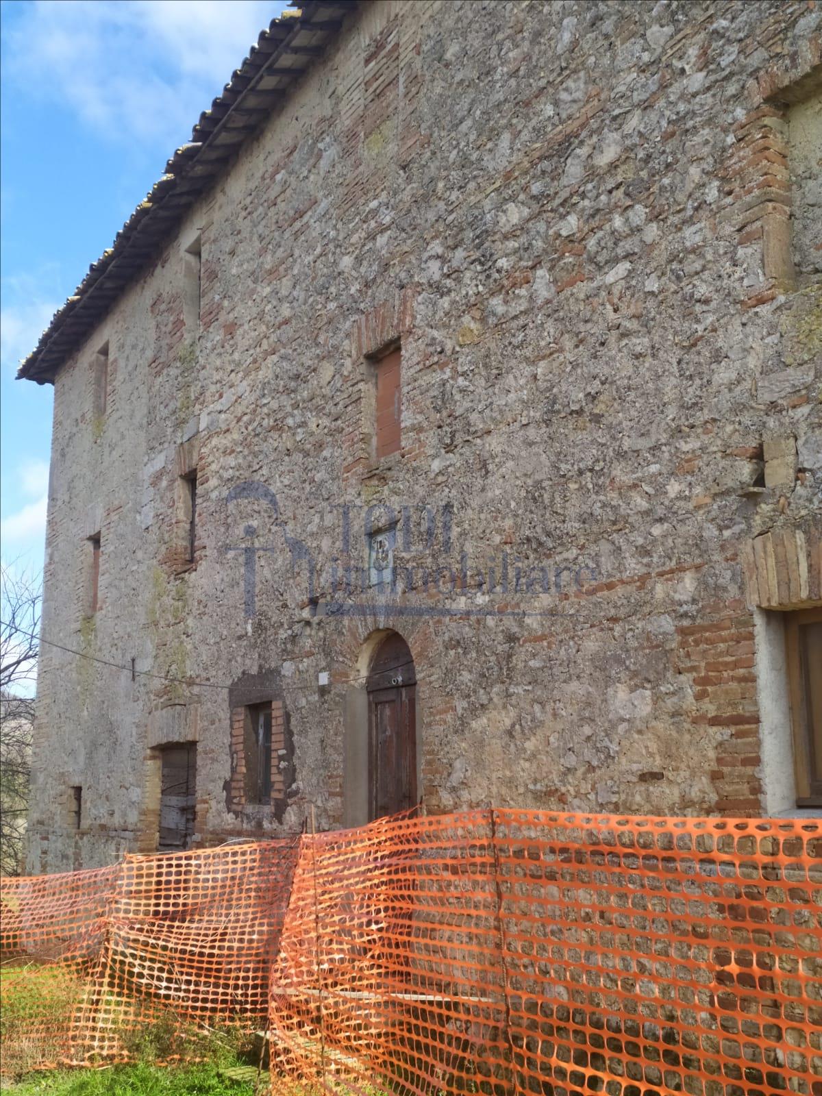 Casa Colonica La Costa - Todi Immobiliare