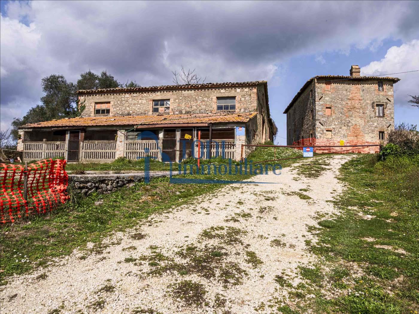Casa Colonica La Costa - Todi Immobiliare