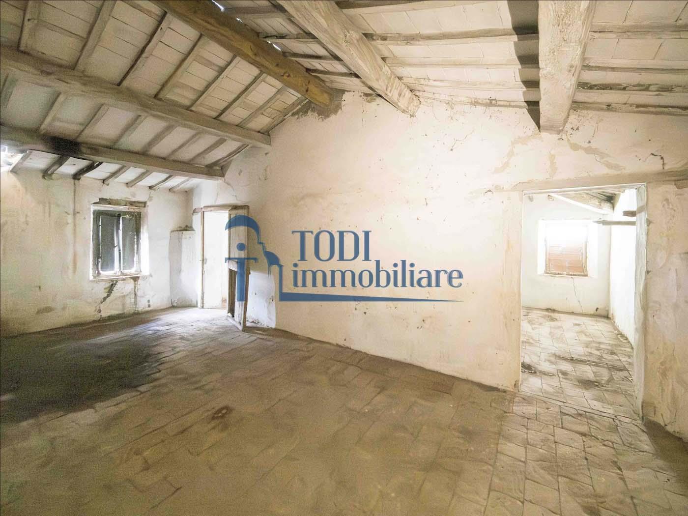 Casa Colonica La Costa - Todi Immobiliare