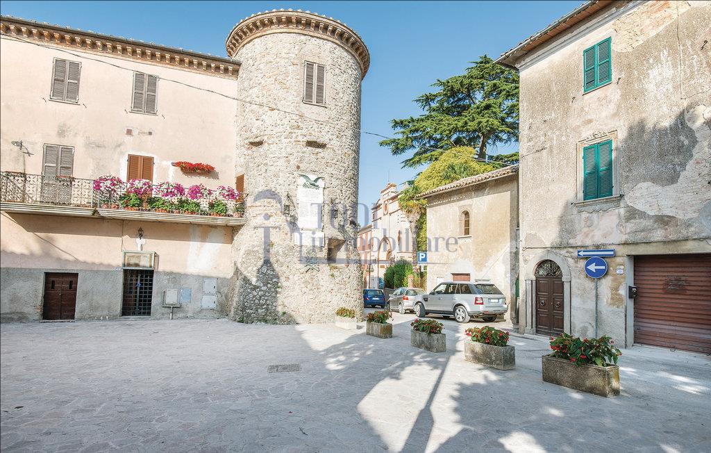 Casa Colonica La Costa - Todi Immobiliare