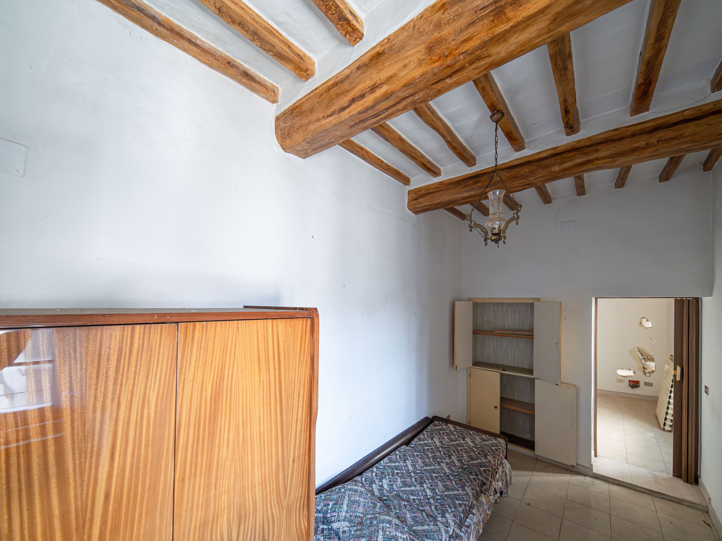 Todi Centro - deliziosa Casa da risistemare 70 Mq - Todi Immobiliare