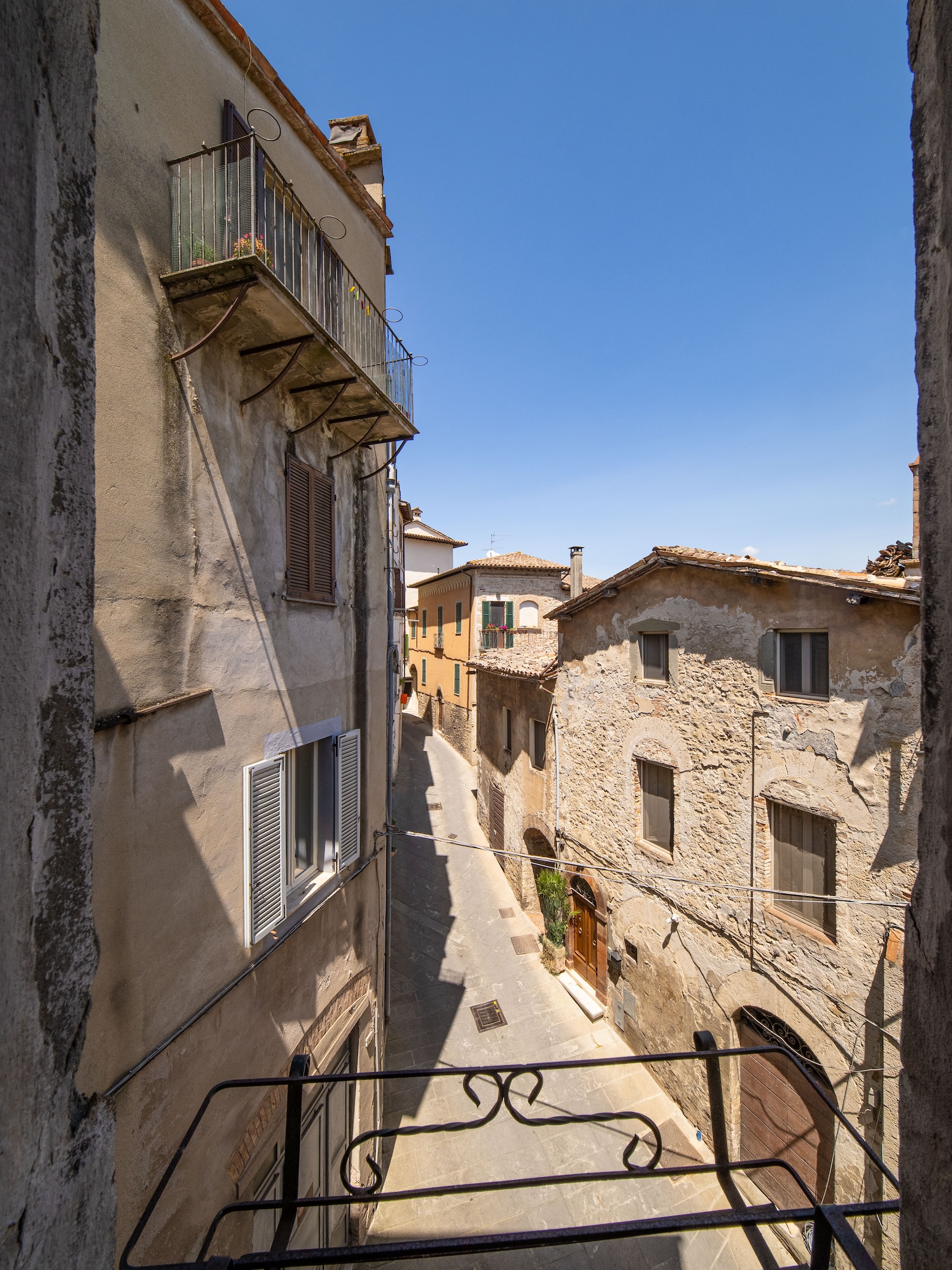 Todi Centro - deliziosa Casa da risistemare 70 Mq - Todi Immobiliare