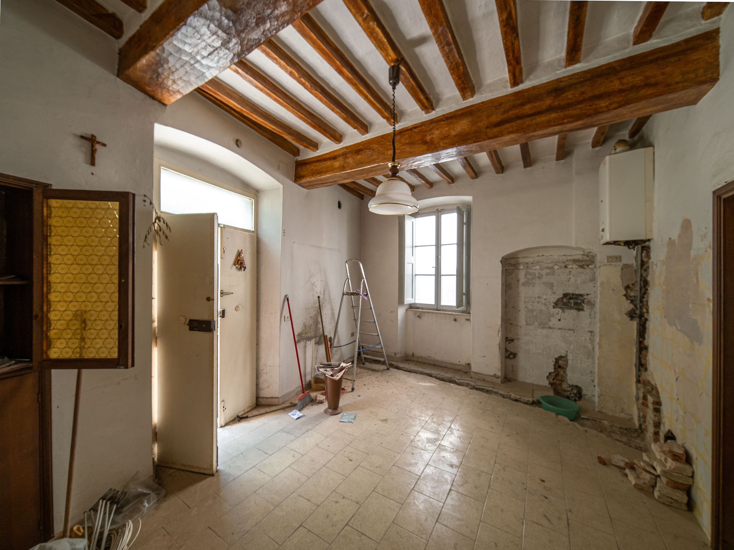Todi Centro - deliziosa Casa da risistemare 70 Mq - Todi Immobiliare