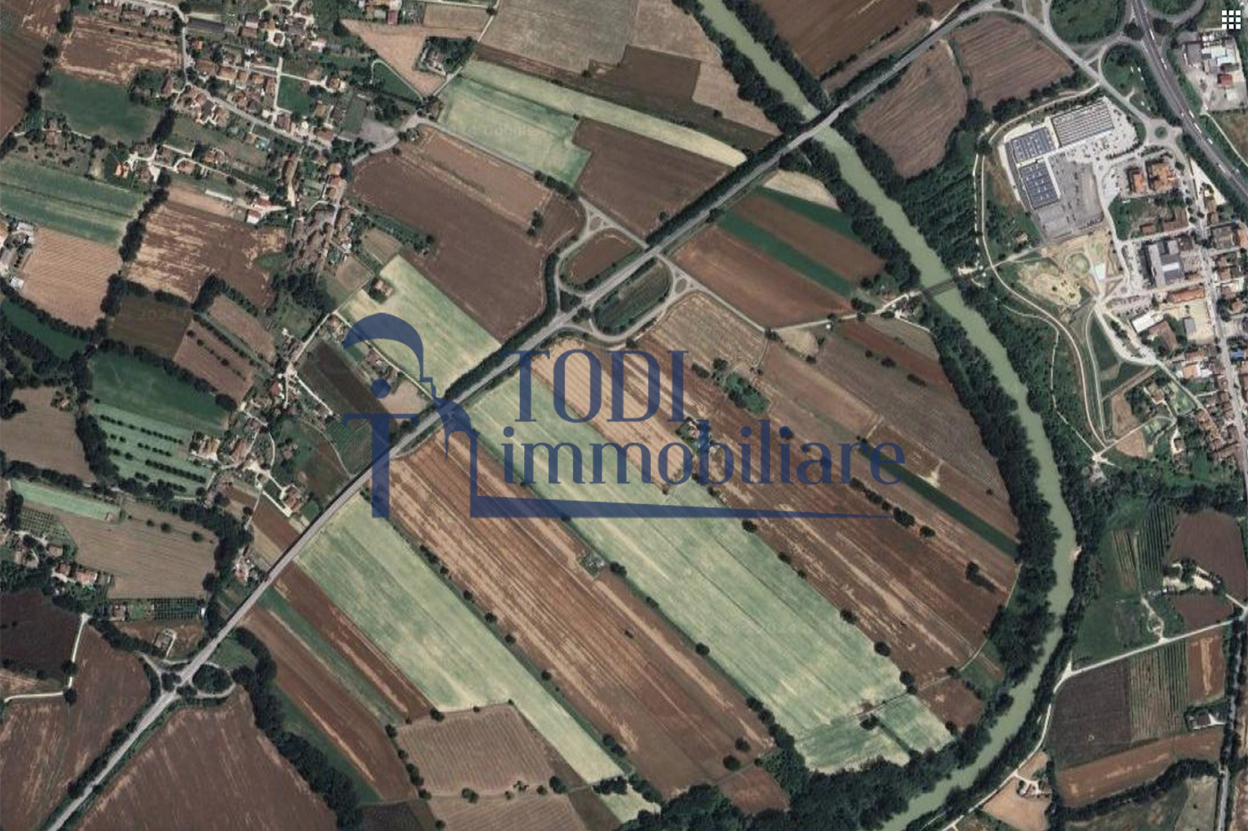 Pian Di San Martino, 06059 Todi (PG) - Todi Immobiliare