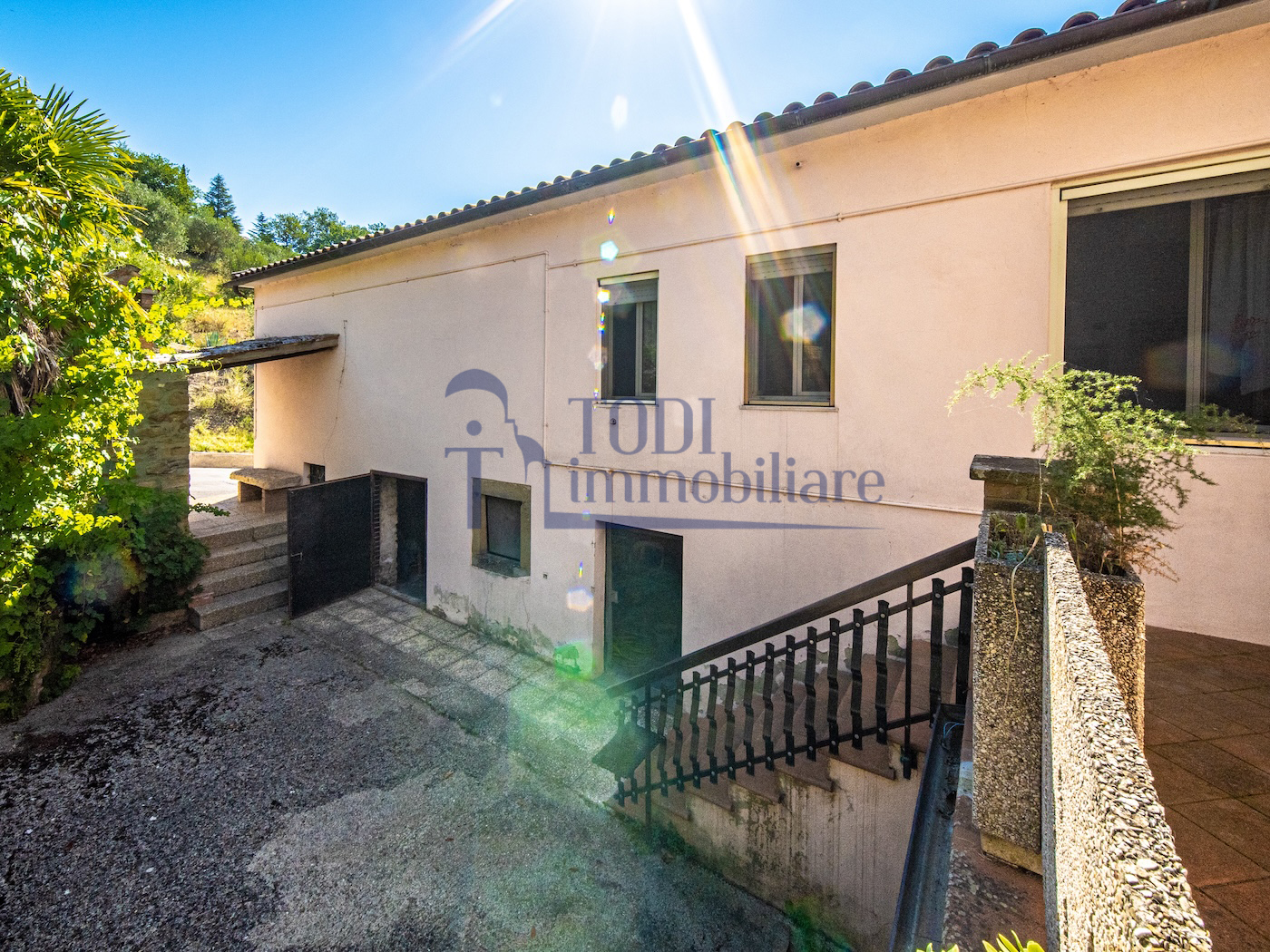 Porzione di Casa in Vendita a Todi (PG) - Todi Immobiliare