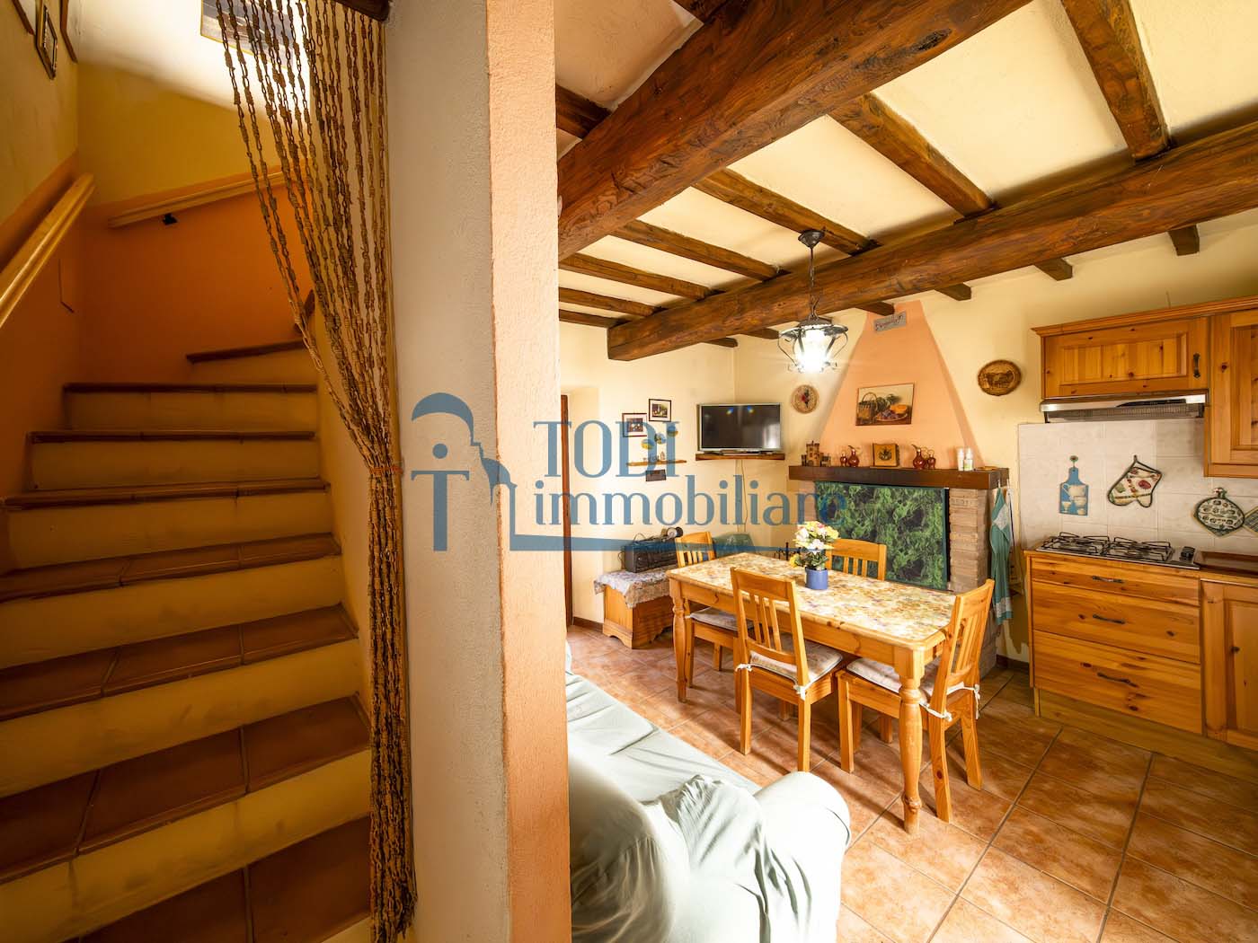 Camerata, 06059 Todi (PG) - Todi Immobiliare