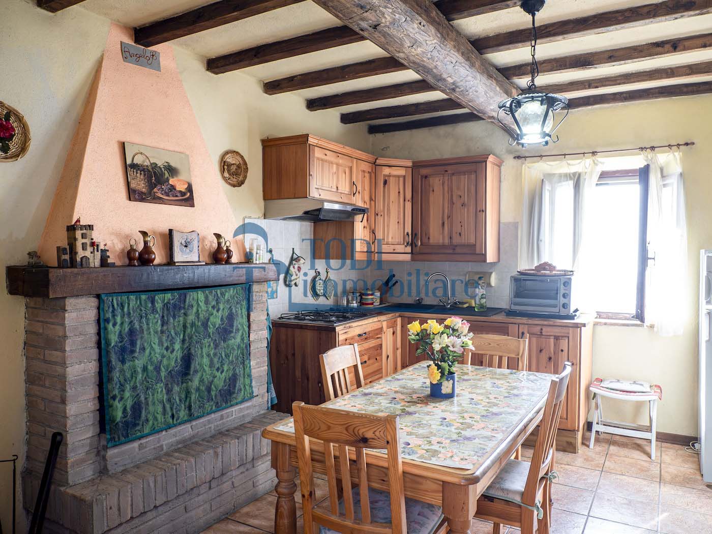 Camerata, 06059 Todi (PG) - Todi Immobiliare