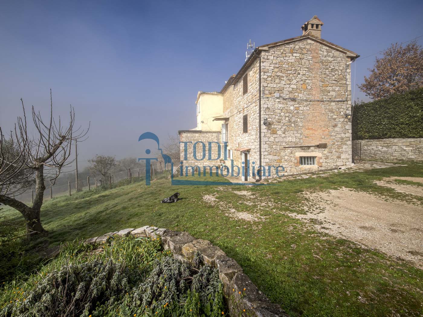 Camerata, 06059 Todi (PG) - Todi Immobiliare