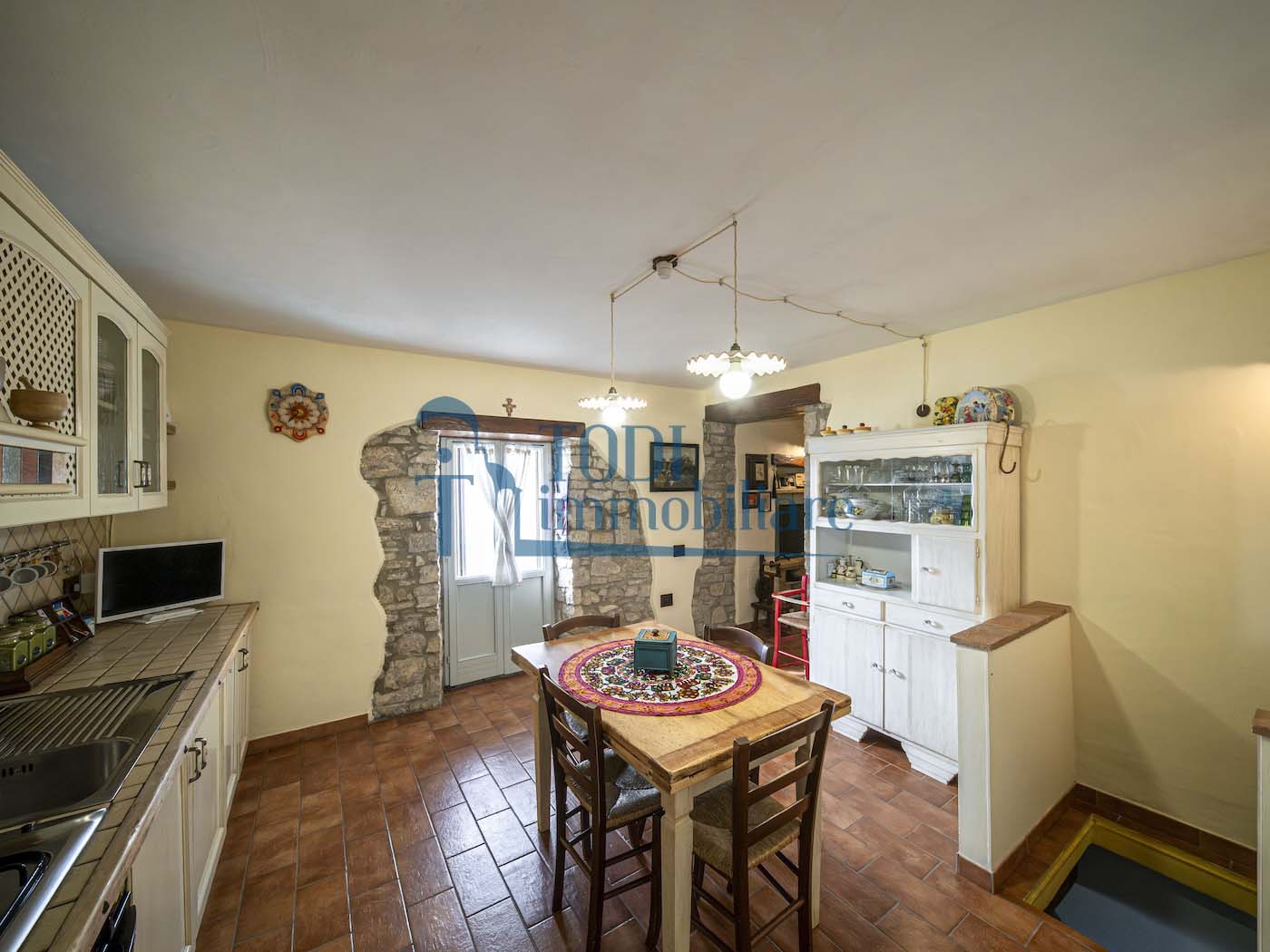 Camerata, 06059 Todi (PG) - Todi Immobiliare