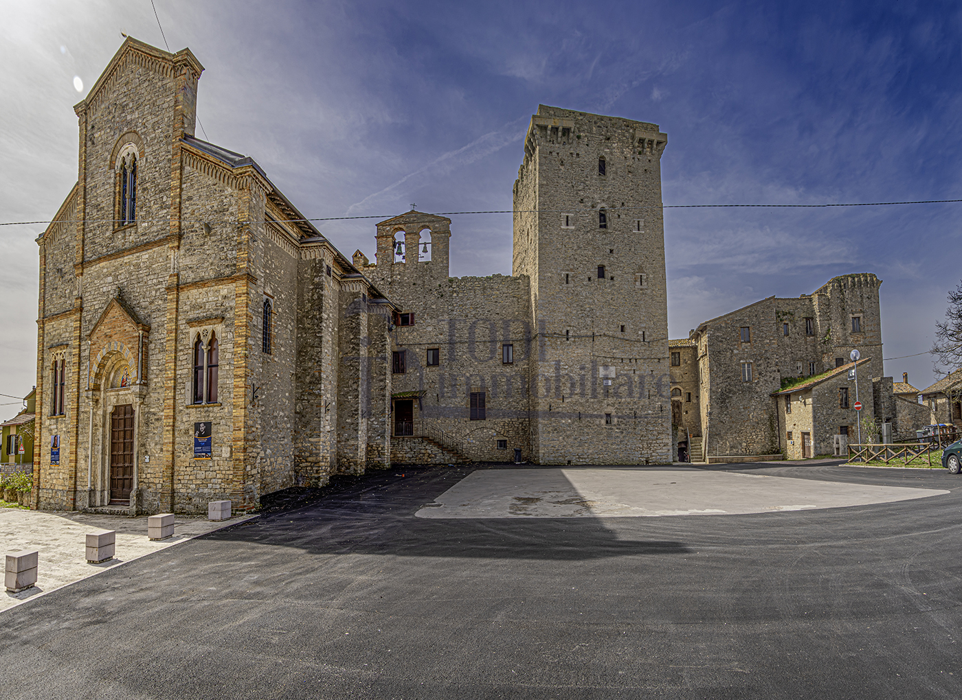 Castello di Grutti - Todi Immobiliare