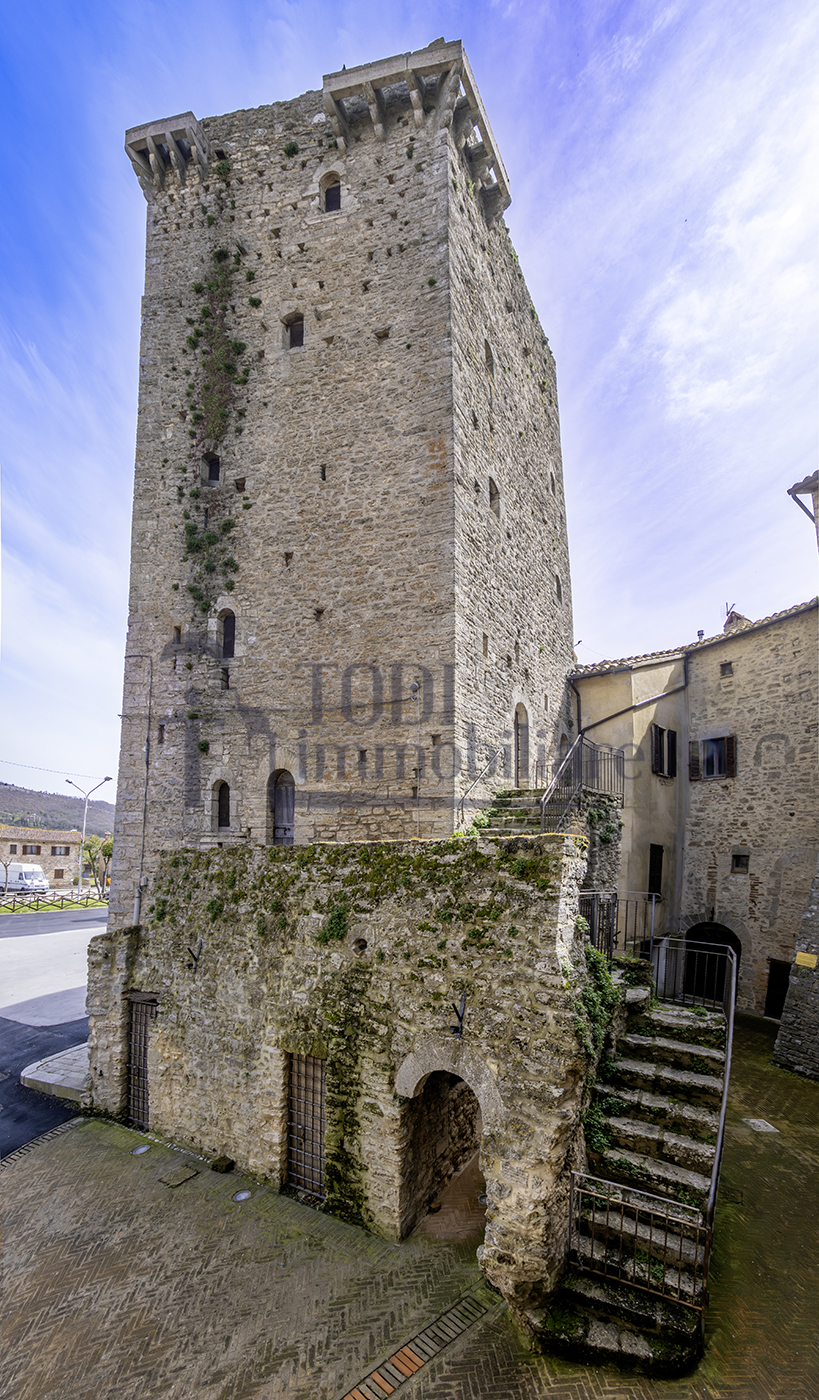 Castello di Grutti - Todi Immobiliare