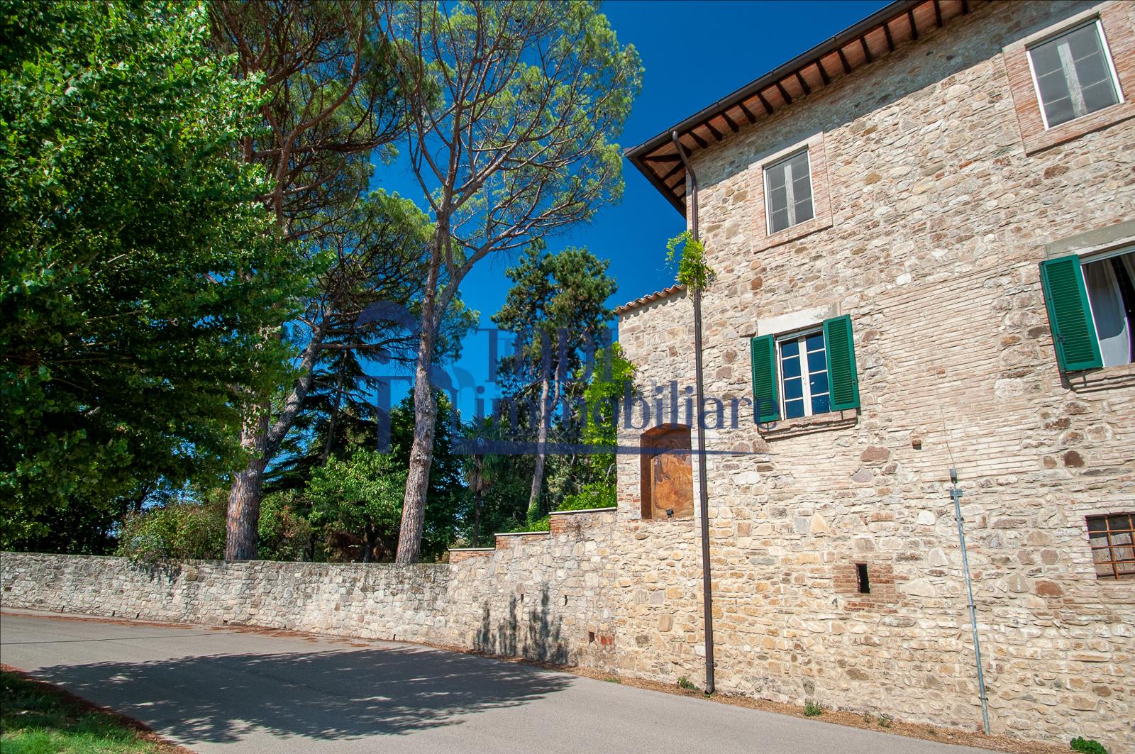 Pian Di San Martino, 06059 Todi (PG) - Todi Immobiliare
