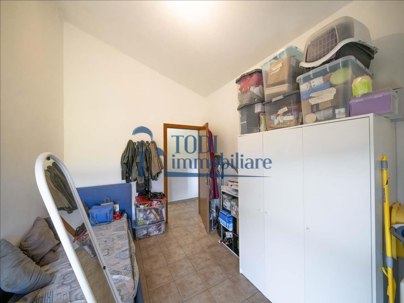 Appartamento con Terrazzo e Garage - Todi Immobiliare