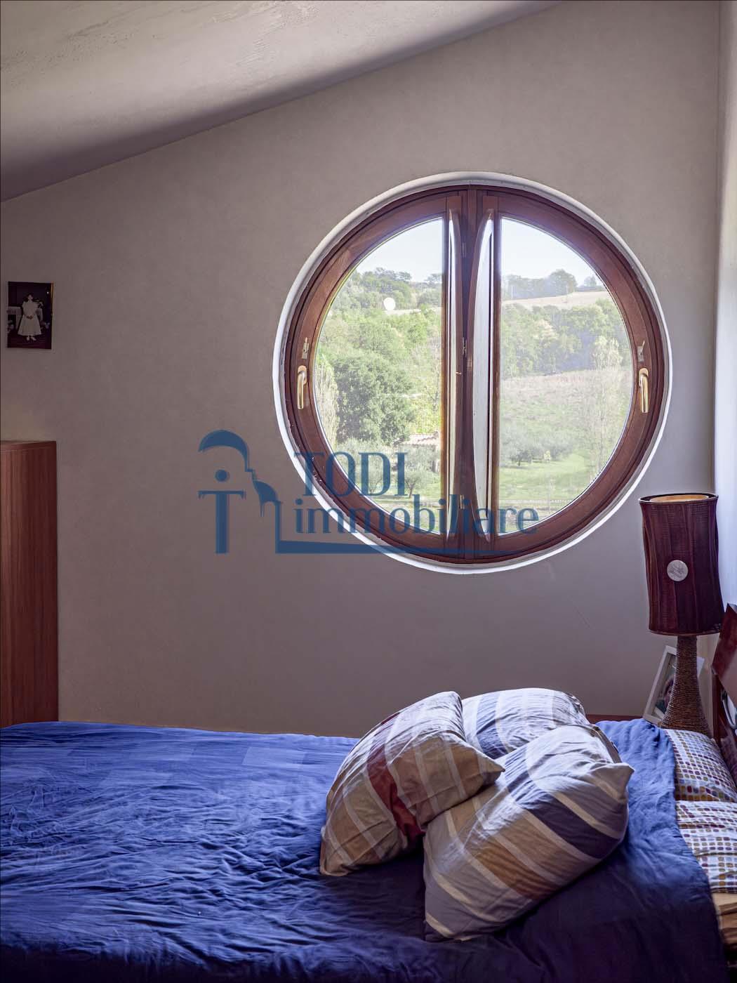 Appartamento con Terrazzo e Garage - Todi Immobiliare