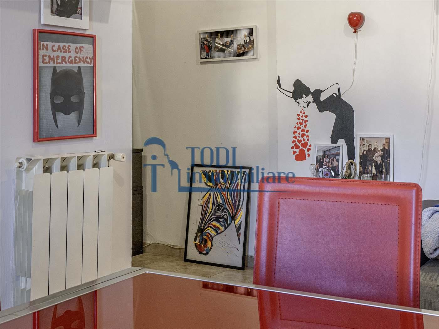 Appartamento con Terrazzo e Garage - Todi Immobiliare