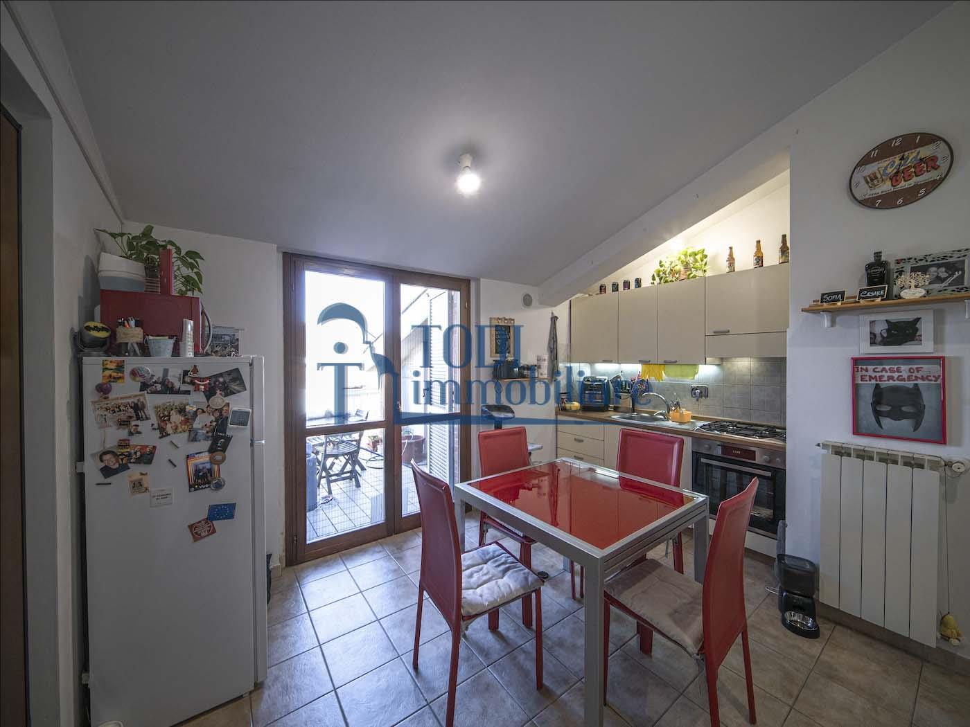 Appartamento con Terrazzo e Garage - Todi Immobiliare