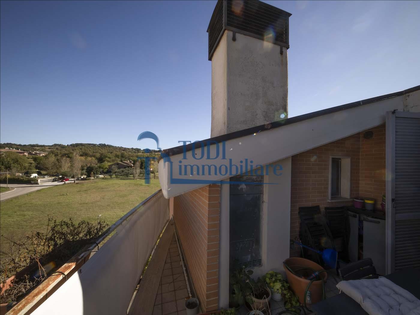 Appartamento con Terrazzo e Garage - Todi Immobiliare