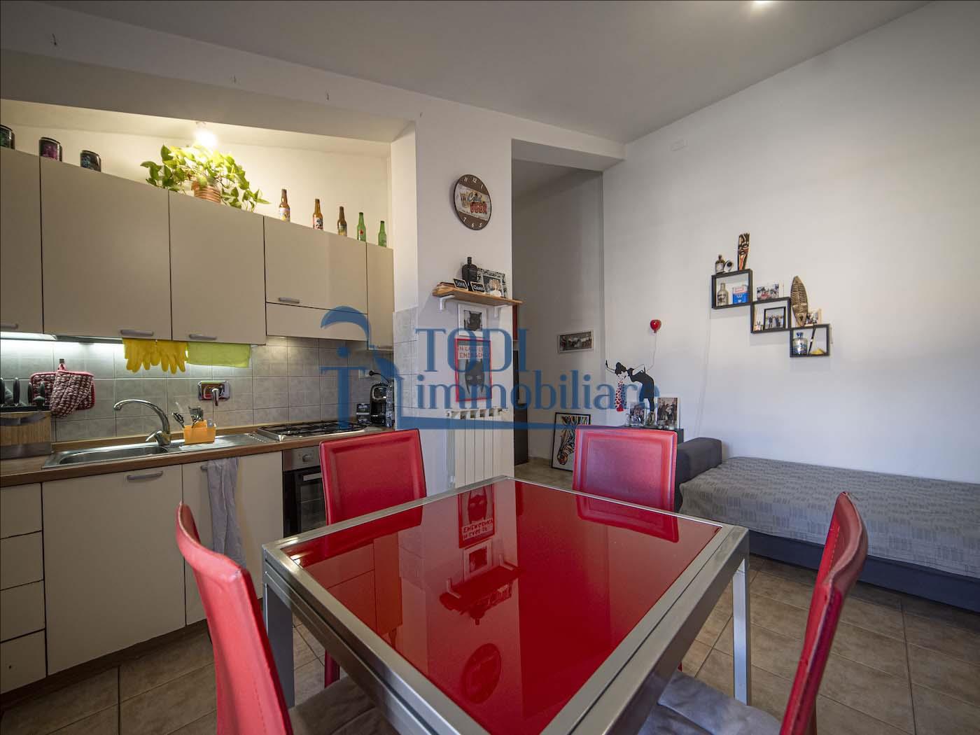 Appartamento con Terrazzo e Garage - Todi Immobiliare