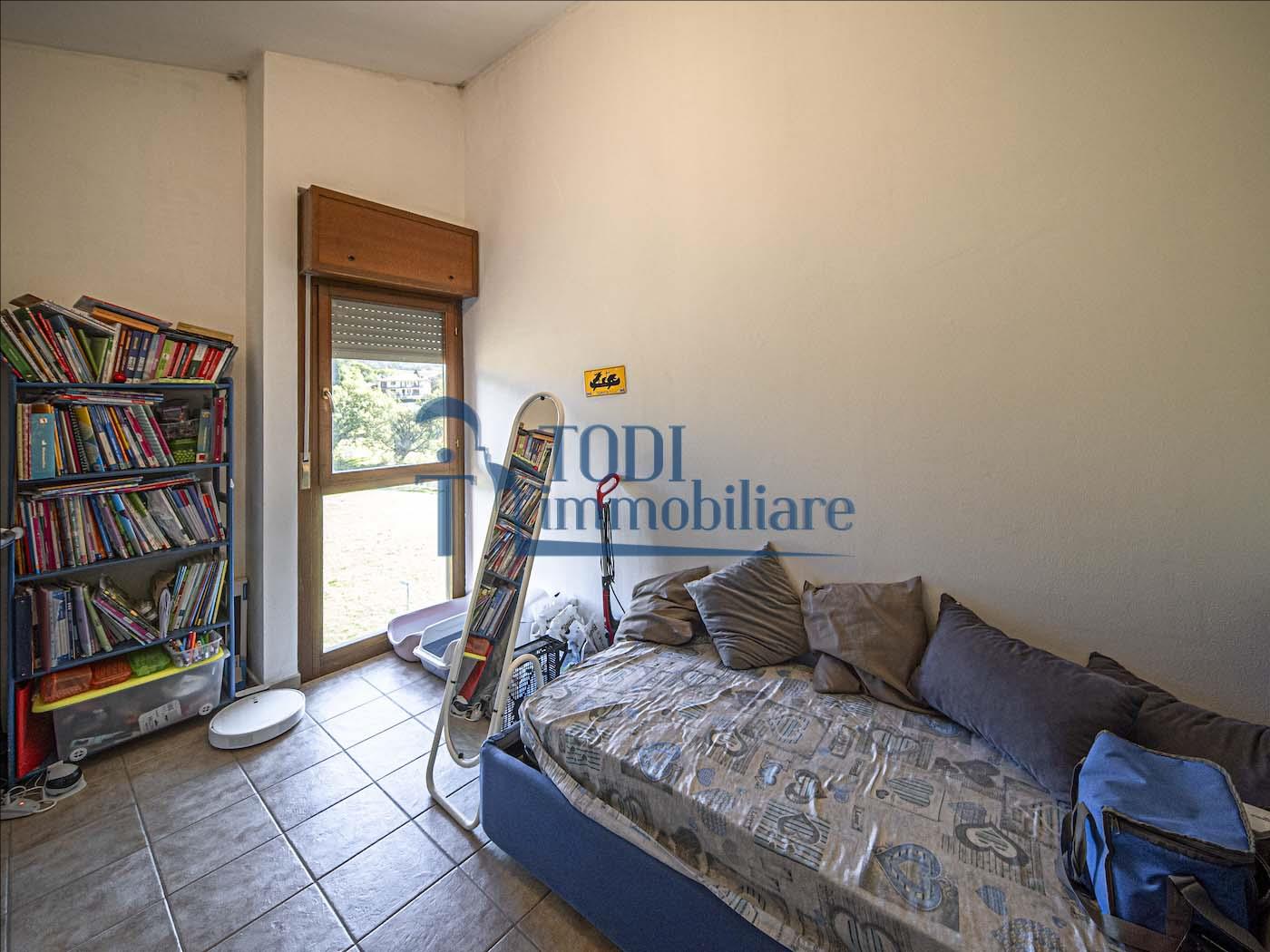 Appartamento con Terrazzo e Garage - Todi Immobiliare